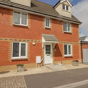 Holiday home 12 Clos Yr Wylan, Barry